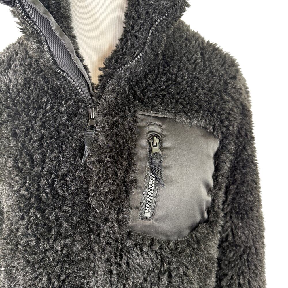 Cynthia Rowley Fitness Women's Black Sherpa Jacket Size Medium - Picture 3 of 8